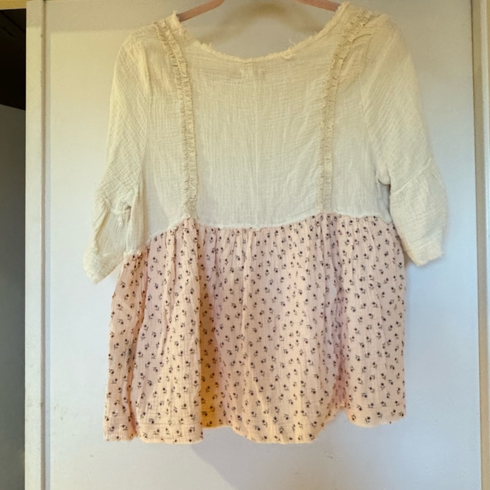 POL Cream Relaxed Ruffled Blouse - Picture 6 of 12